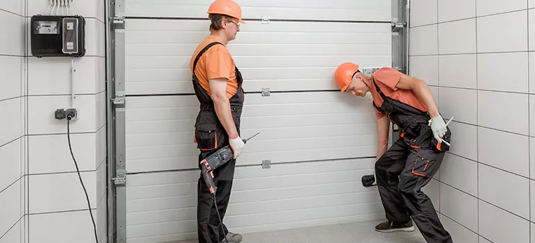 Secure Garage Door Repair in Hunters Creek, FL